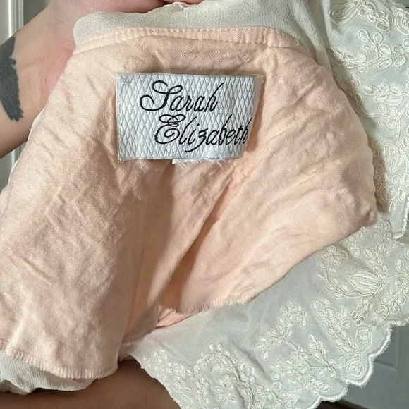 Vintage Grunge 90's Sarah Elizabeth Blush Dress with White Lace Collar - Picture 8 of 8